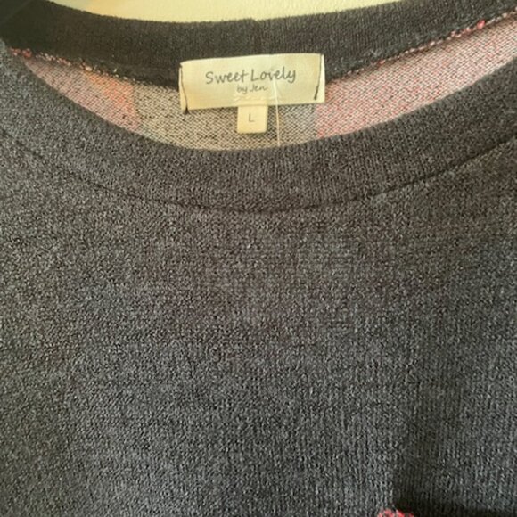 SWEET LOVELY - long sleeved tunic style sweater- black/red plaid NWT -Sz L - Picture 4 of 10